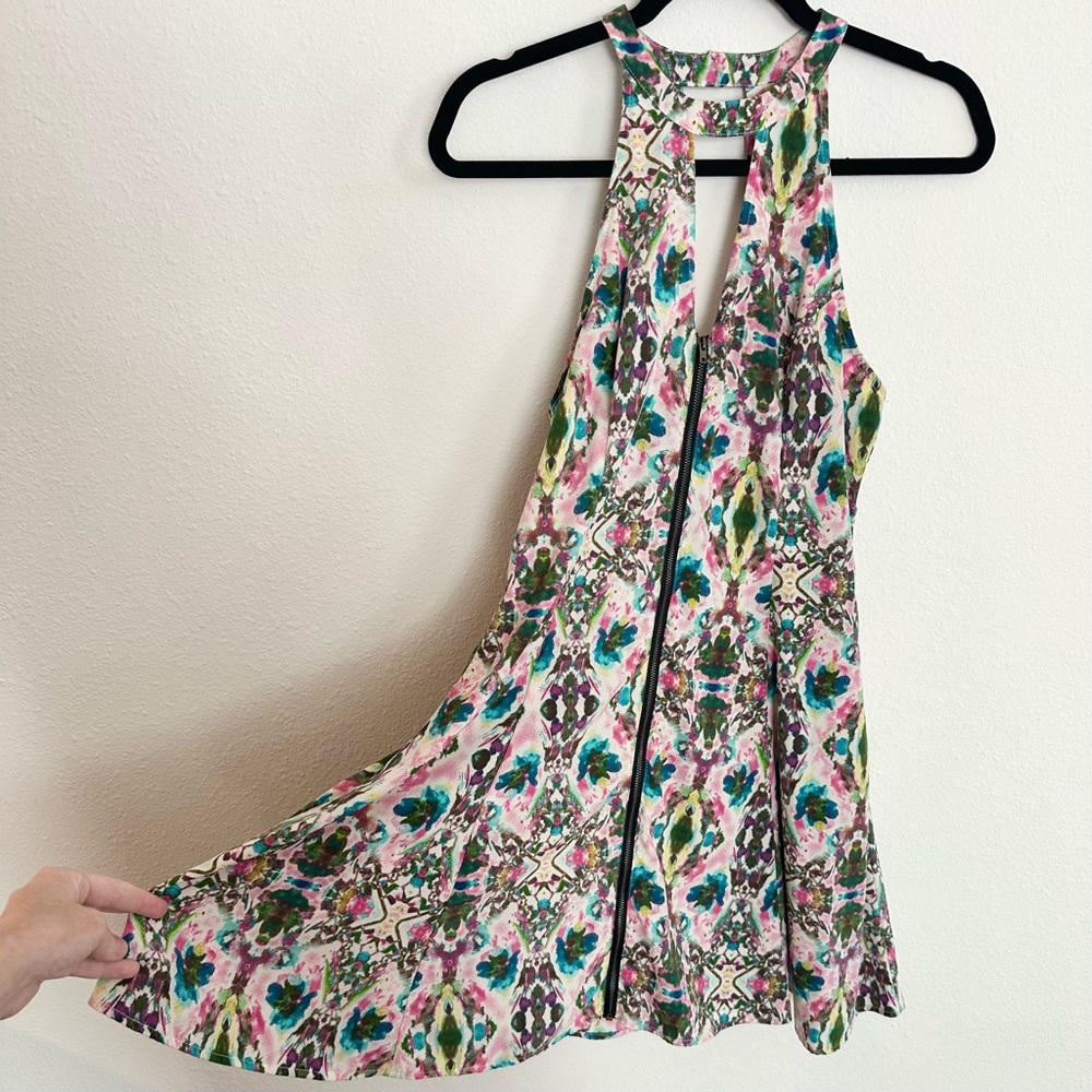 LUSH ‘kaleidoscope’ dress, Size M, full front zipper with halter style neckline